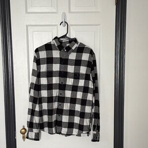 True Craft Black and White Plaid Buffalo Flannel Casual Button Down Shirt